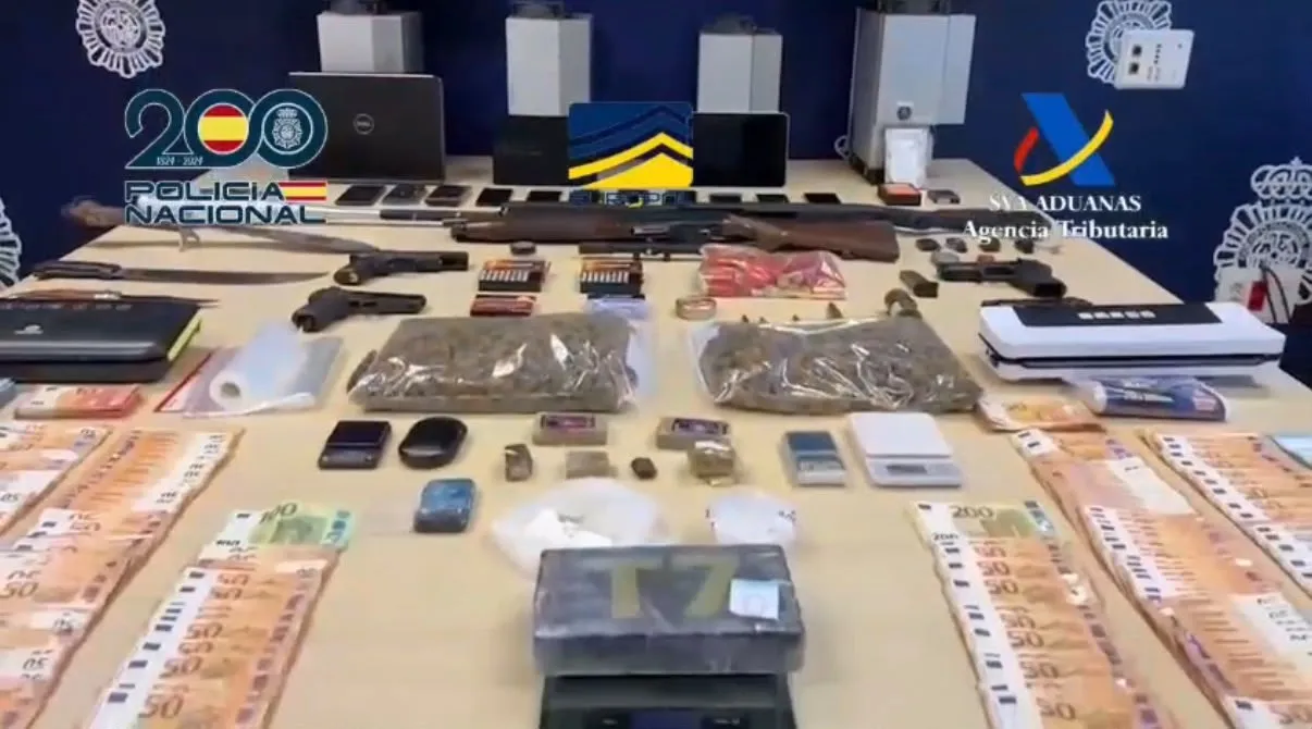 Desarticulan en Madrid y otras localidades una red de ciberdelincuencia que blanqueaba dinero con vino y maquinaria