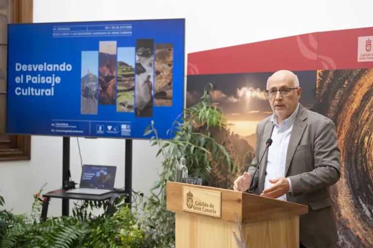 Las XII Jornadas de Risco Caído y las Montañas Sagradas de Gran Canaria arrancan bajo el lema ‘Desvelando el Paisaje Cultural’