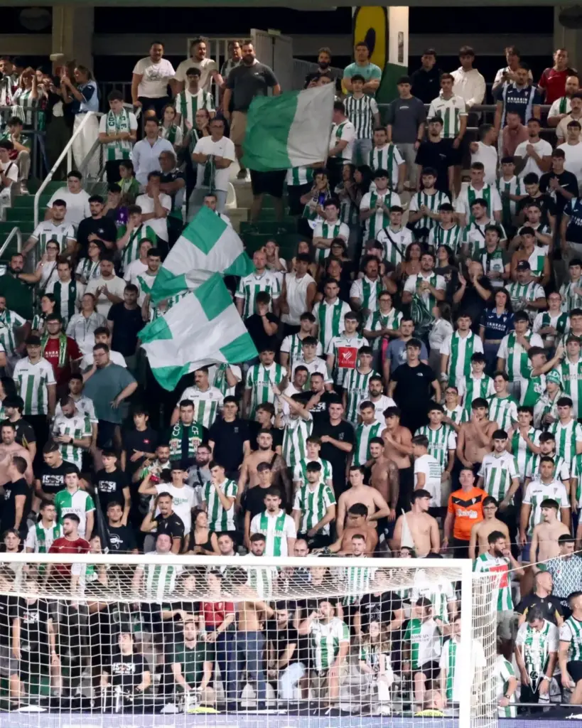 Afición del CF Córdoba antes del encuentro frente al CF Tenerife