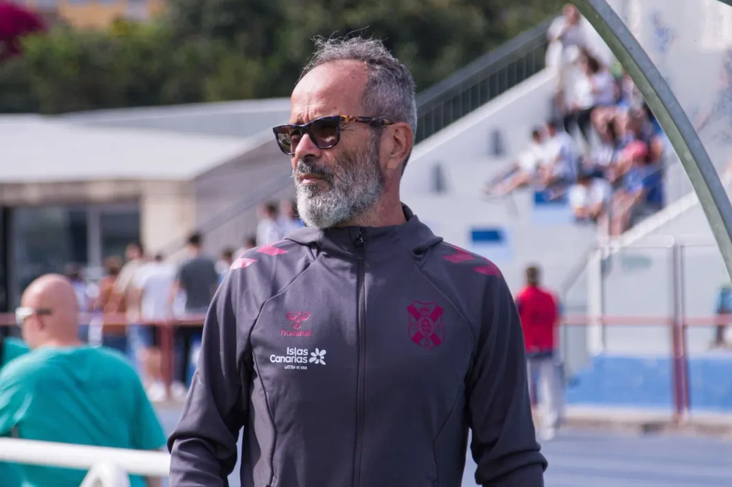Cervera reconoció que con la recuperación total y los minutos que pudo disputar el pasado lunes ante el Girona, Jesús Álvarez ya está listo para volver once titular