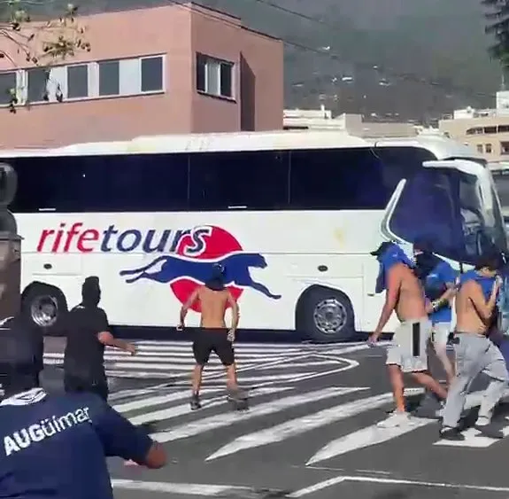 Llegada de la guagua del Hortaleza a Güímar. Imagen cedida