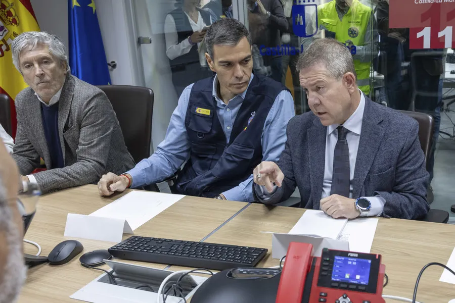 Reunión del Cecopi en Toledo por el accidente ferroviario. Imagen EFE