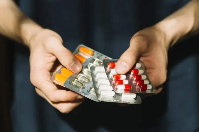 Sanidad implantará la prescripción diferida de antibióticos para reducir usos innecesarios