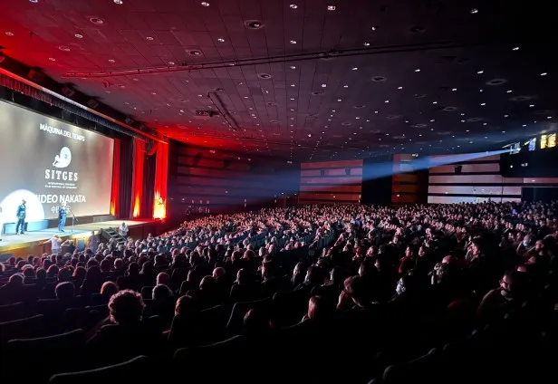 Víctor Moreno se estrena en ficción con ‘El exterior’, en el Festival de Sitges