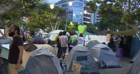 Tenerife se une a las acampadas por la mejora del acceso a la vivienda