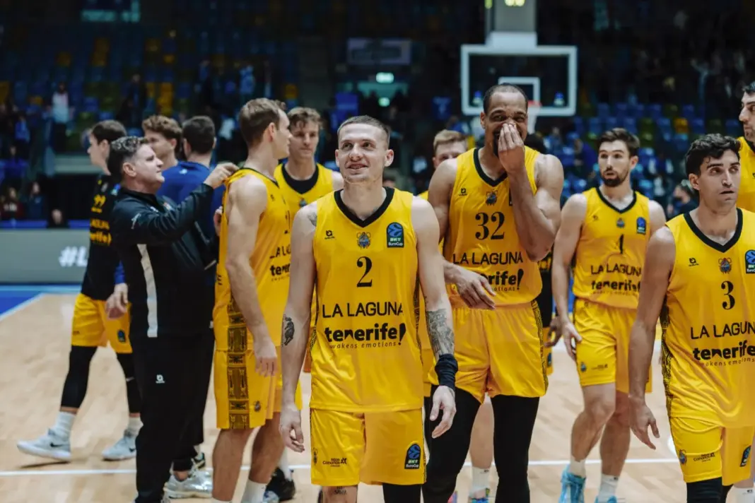 73 puntos del Tenerife en el segundo tiempo para tumbar a Skyliners