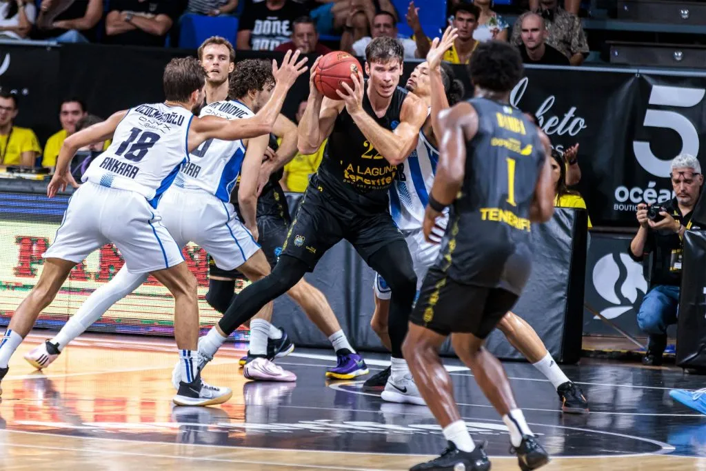 La Laguna Tenerife en su estreno en la Eurocup frente al Türk Telekom