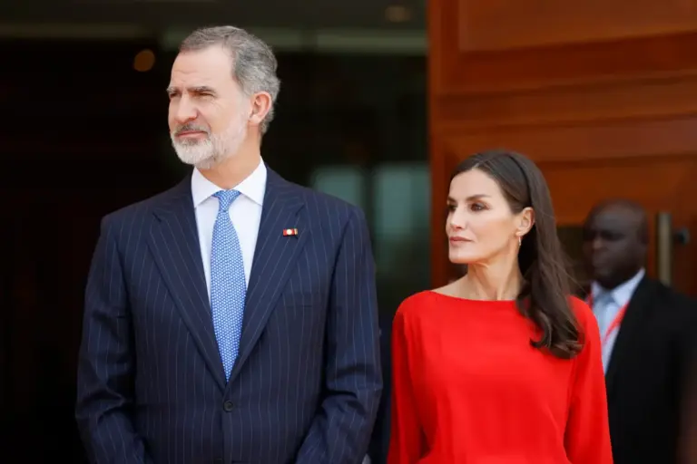 En Directo | Los reyes presiden el desfile del 12 de octubre con casi 4.400 militares