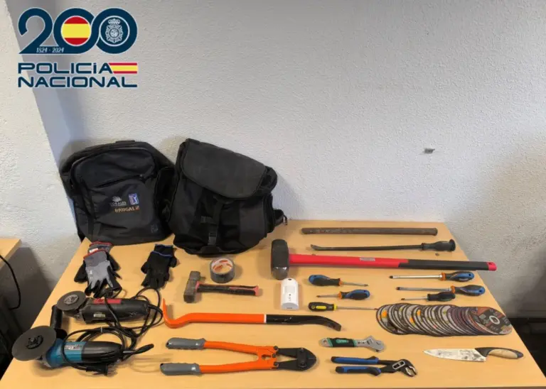 Desarticulan un grupo criminal vinculado a nueve robos en viviendas del sur de Gran Canaria
