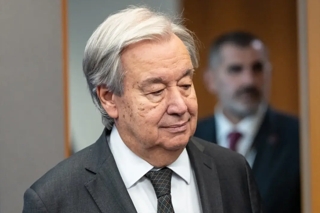 Guterres condena el ataque hutí contra el aeropuerto de Riad y alerta de una escalada